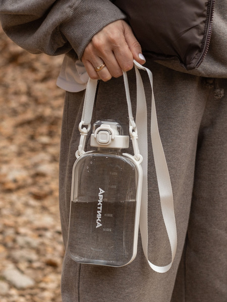 Бутылка для воды Арктика 724-750-SNOW