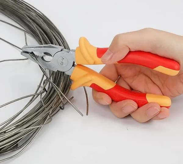 Плоскогубцы Workpro WP342016