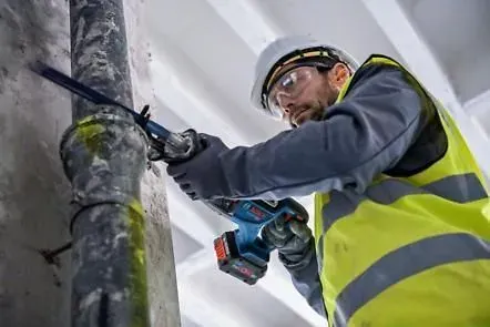 Профессиональная сабельная пила Bosch GSA 185-LI / 0.601.6C0.021