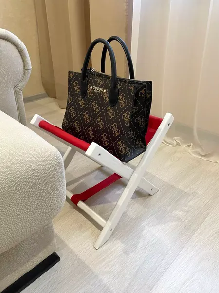 Подставка для сумки ОМурМебель белые ножки/латте 112