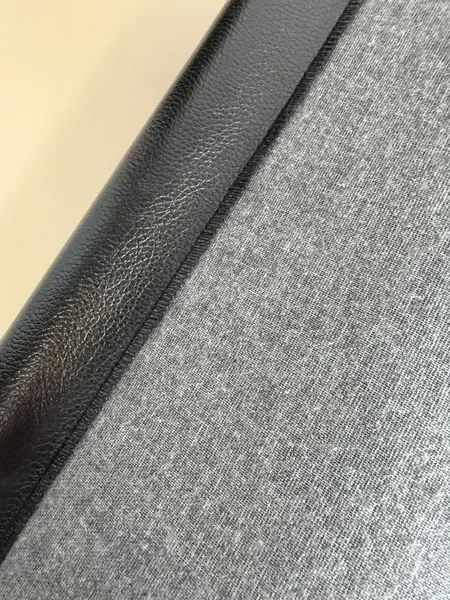 Подставка для сумки ОМурМебель черные ножки/латте люкс 118