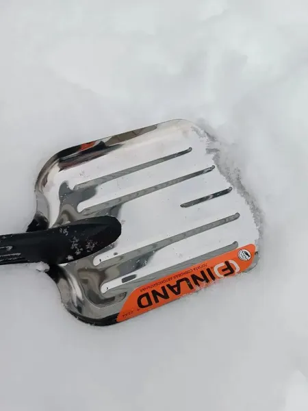 Лопата для уборки снега Finland 2244