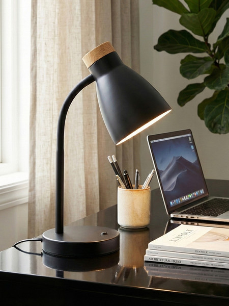 Настольная лампа ArtStyle HT-903B