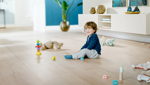 Вертикальный пылесос Philips XC8045/01