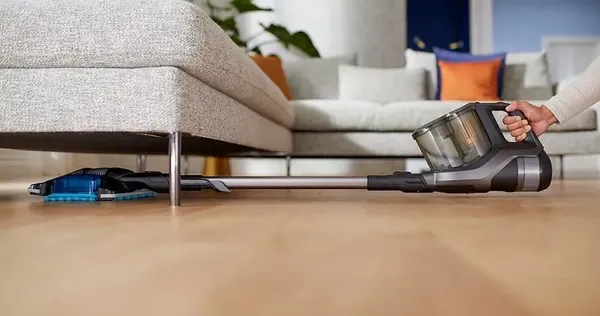 Вертикальный пылесос Philips XC8349/01