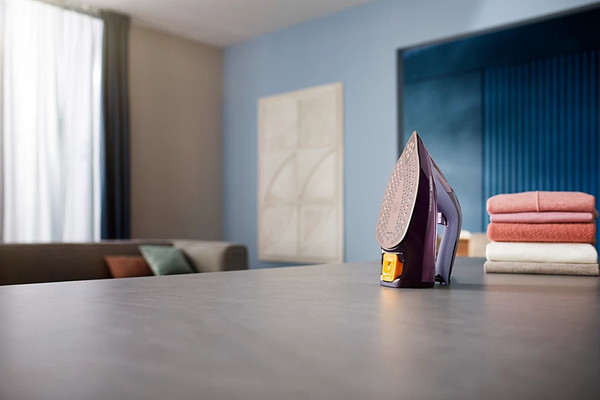 Утюг Philips DST8021/30