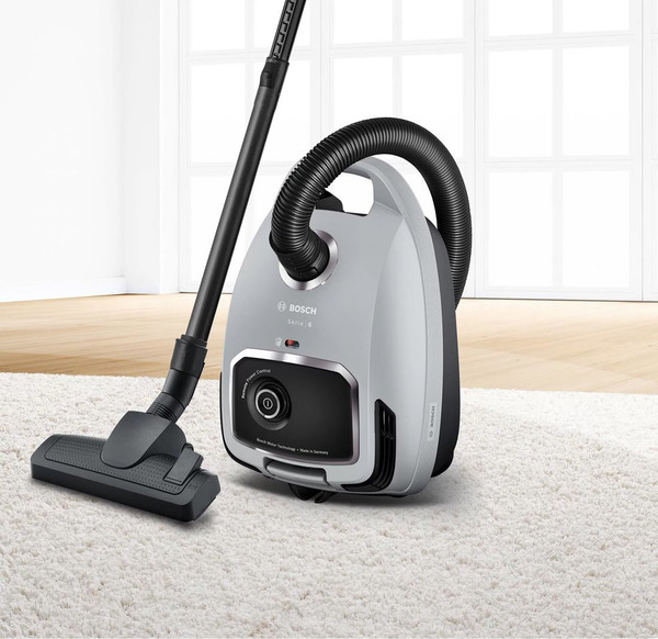 Пылесос Bosch BGB6X330