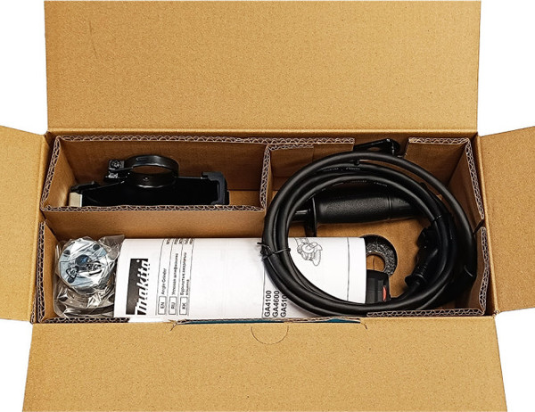 Профессиональная угловая шлифмашина Makita GA4600
