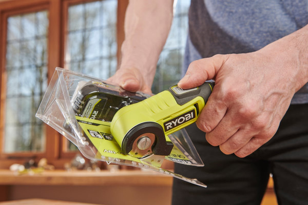 Гравер Ryobi RRT4-120GA15