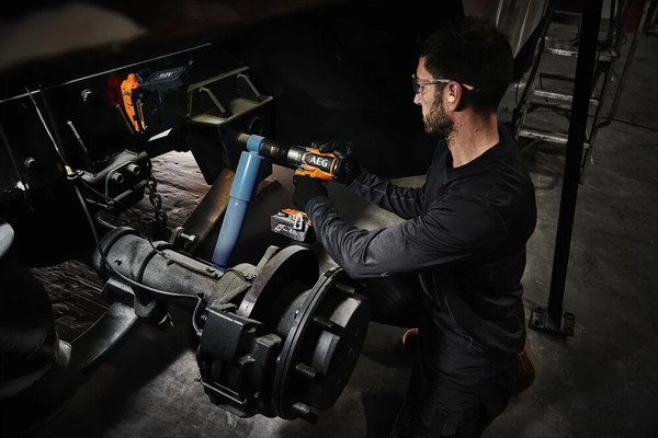 Профессиональный гайковерт AEG Powertools 18HTF12BL-0 4935493429