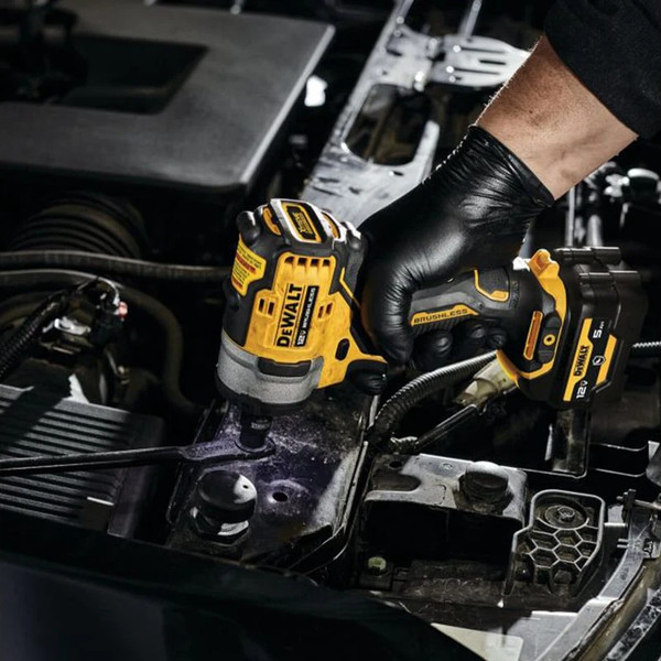 Профессиональный гайковерт DeWalt DCF903P1G