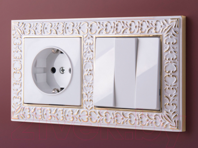 Рамка для выключателей и розеток Werkel Antik WL07-Frame-02 / A036749