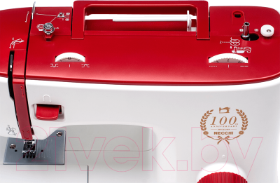 Швейная машина Necchi 1422