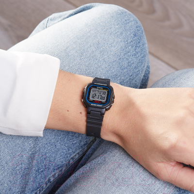 Часы наручные женские Casio LA-20WH-1CEF