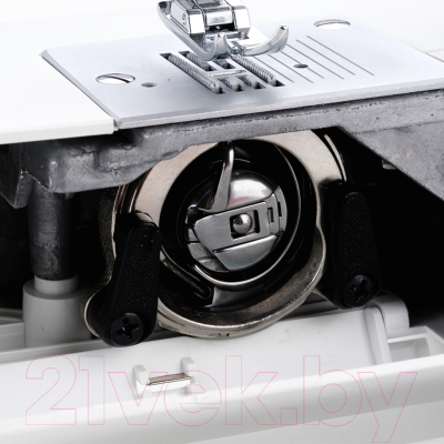 Швейная машина Janome 5519