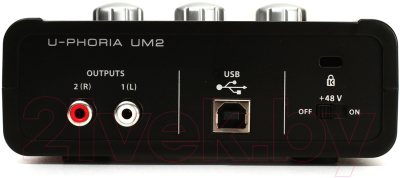 Аудиоинтерфейс Behringer UM2