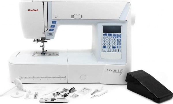 Швейная машина Janome Skyline S3