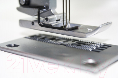 Распошивальная машина Janome Cover Pro 7