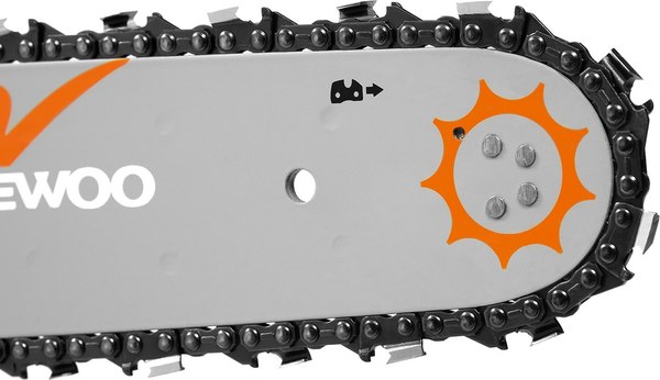 Бензопила цепная Daewoo Power DACS 5820XT