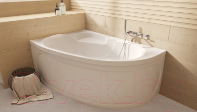 Ванна акриловая Triton Кайли 150x100 R (с каркасом)