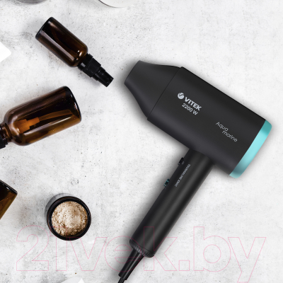 Компактный фен Vitek VT-1324