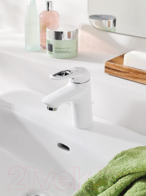 Смеситель GROHE Eurostyle белая луна 33558LS3