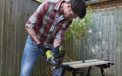 Угловая шлифовальная машина Ryobi RAG1010-125SF