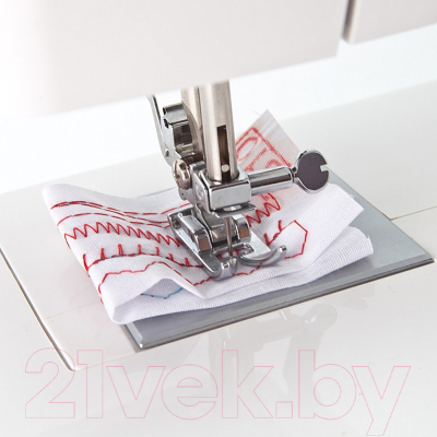 Швейная машина Leader VS 318