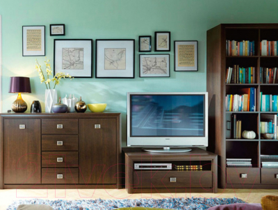 Вешалка для одежды Black Red White Коен WIE/70