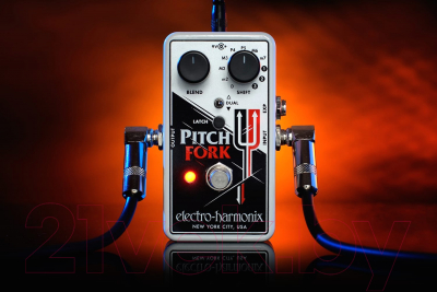 Педаль электрогитарная Electro-Harmonix Pitch Fork