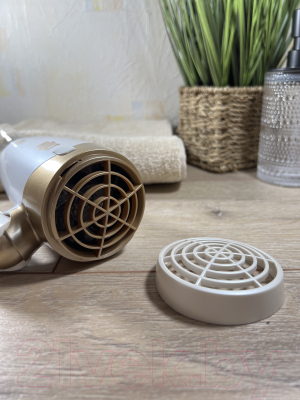 Компактный фен Holt HT-HD-003