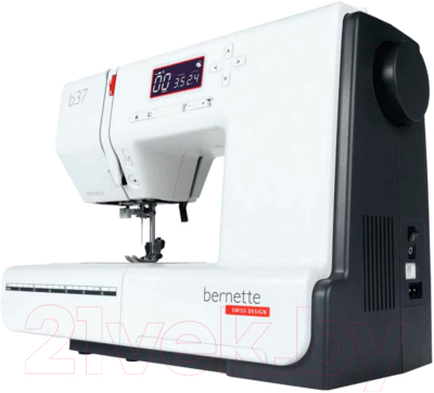 Швейная машина Bernina Bernette B37