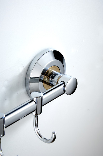 Крючок для ванной Ledeme L204-4