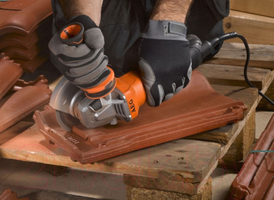 Профессиональная угловая шлифмашина AEG Powertools WS 13-125 SXE