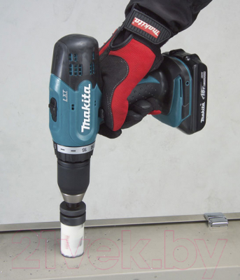 Профессиональная дрель-шуруповерт Makita DHP453SYE
