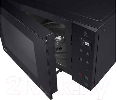 Микроволновая печь LG MW23W35GIB