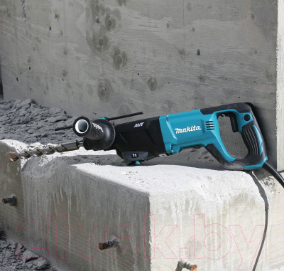 Профессиональный перфоратор Makita HR2641