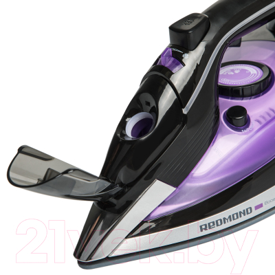 Утюг Redmond RI-C260 (фиолетовый)