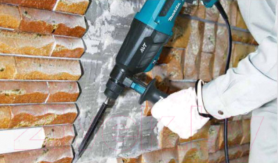 Профессиональный перфоратор Makita HR2631FT