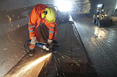 Профессиональная угловая шлифмашина Bosch GWS 24-230 JH Professional