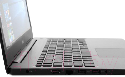 Ноутбук Dell Inspiron 15 (5570-2424)