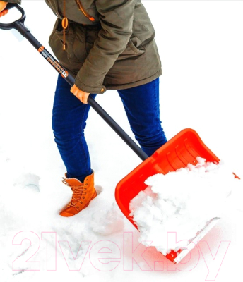 Лопата для уборки снега Finland Orange 1731-Ч