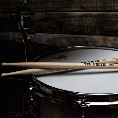 Барабанные палочки Vic Firth American Classic 5A