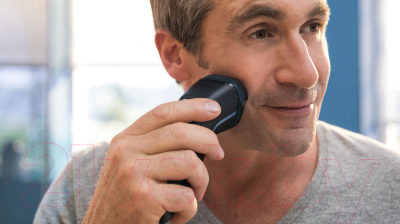 Электробритва Philips S3232/52