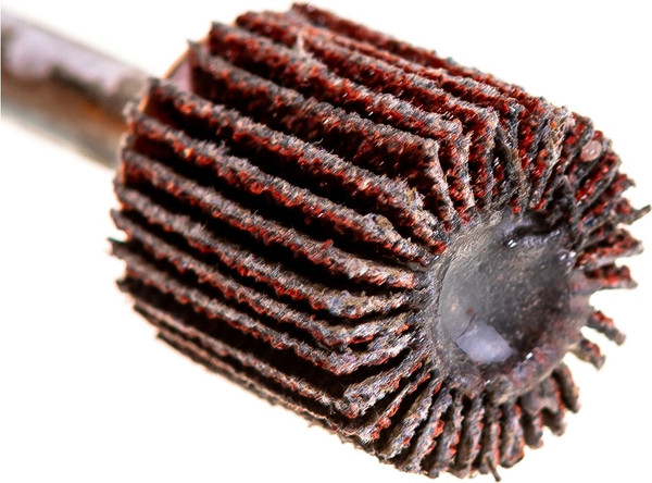 Шлифовальный круг Matrix Лепестковый для дрели 74101