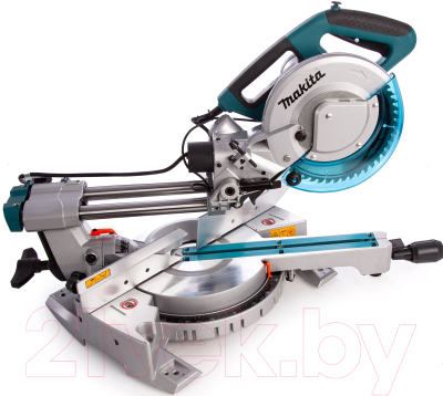 Профессиональная торцовочная пила Makita LS0815FLN