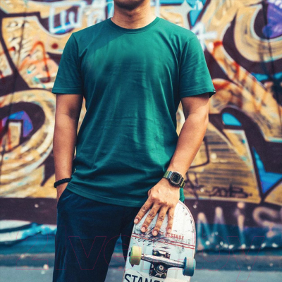 Часы наручные мужские Casio GM-5600B-3ER