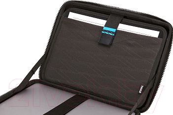 Сумка для ноутбука Thule Gauntlet MacBook Pro 13 / TGAE2355BLK