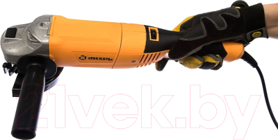 Угловая шлифовальная машина Вихрь УШМ-125/1200Э (72/12/7)