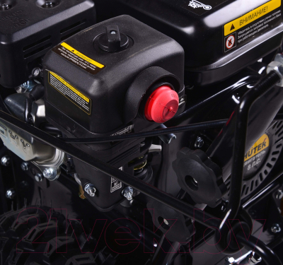 Снегоуборщик бензиновый Huter SGC 6000 (70/7/7)